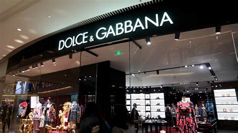 dolce gabbana factory outlet.